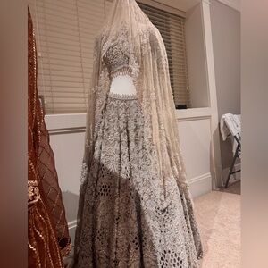 Seema Gujral wedding lehenga